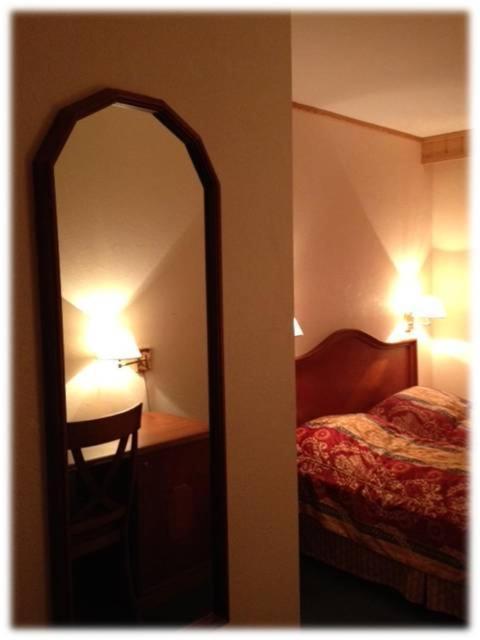 Den Hvite Rein Motel Karasjok Oda fotoğraf